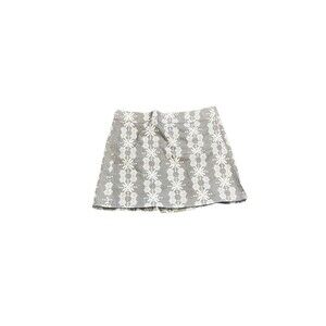 Rip Skirt Hawaii Wrap Skirt Women's Size Medium Boho Lei Gray White - Beach